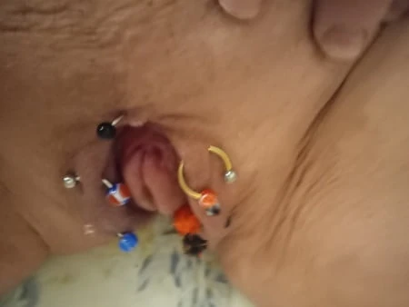 Penis Pompasıyla Şişirilmiş