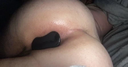 Eteğimde eğleniyorum