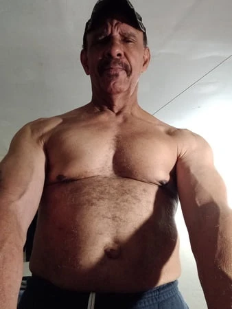 Çıplak 4