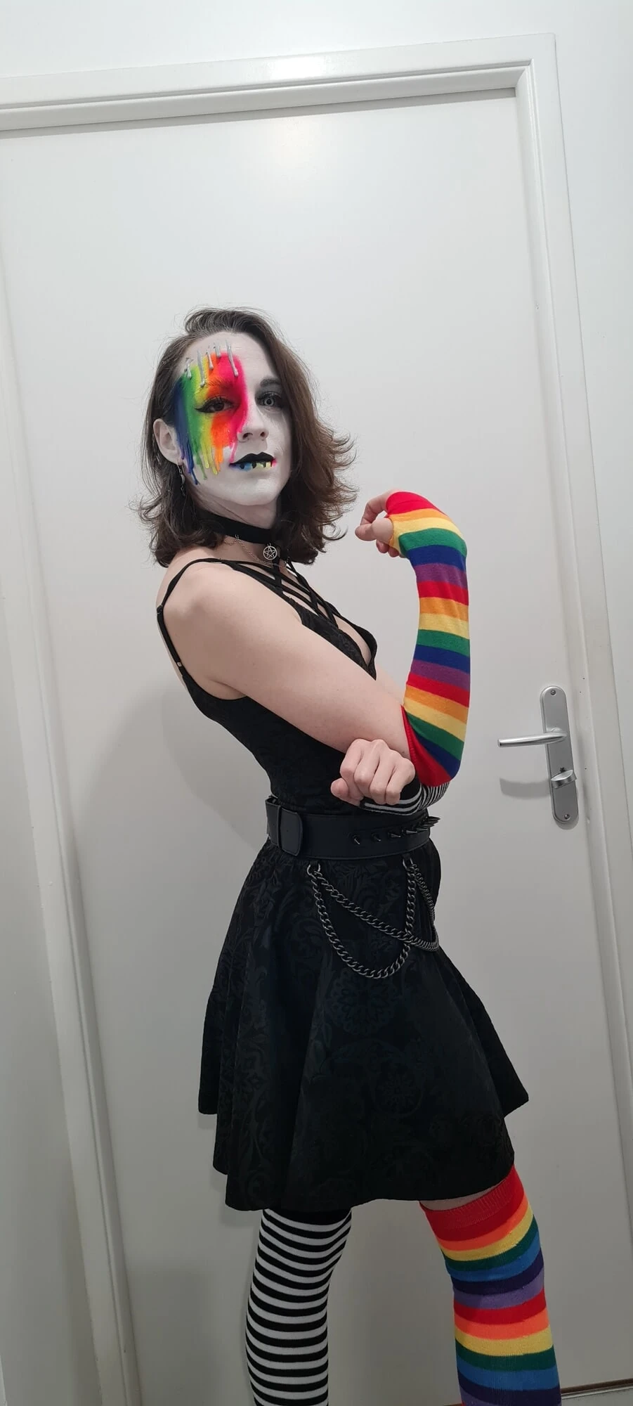 радужный монстр