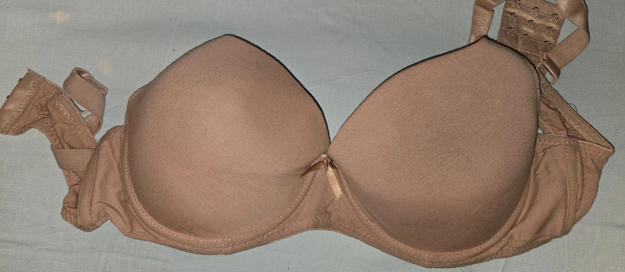 Вонючие трусики и лифчики невестки