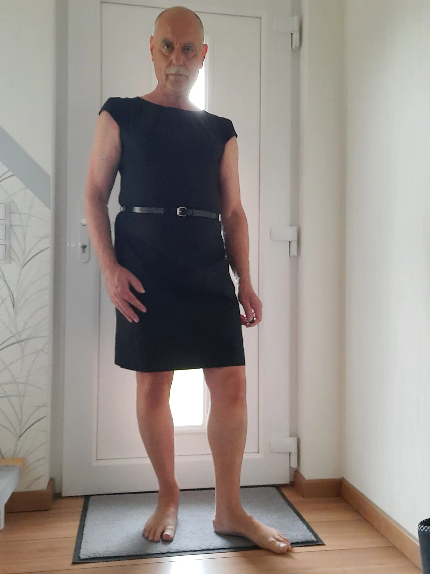 Frauenkleidung'da Ich