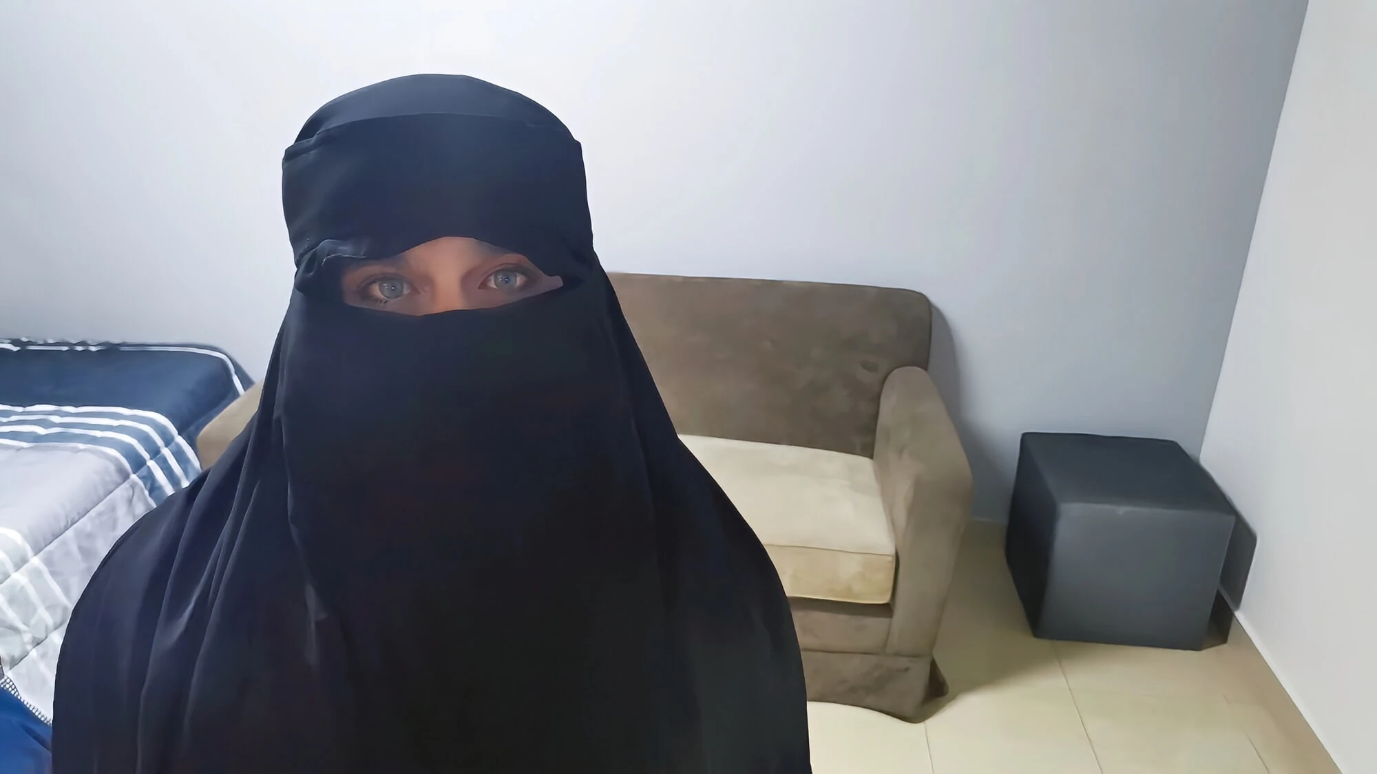 Sürtük bir sürtük haline dönüştü