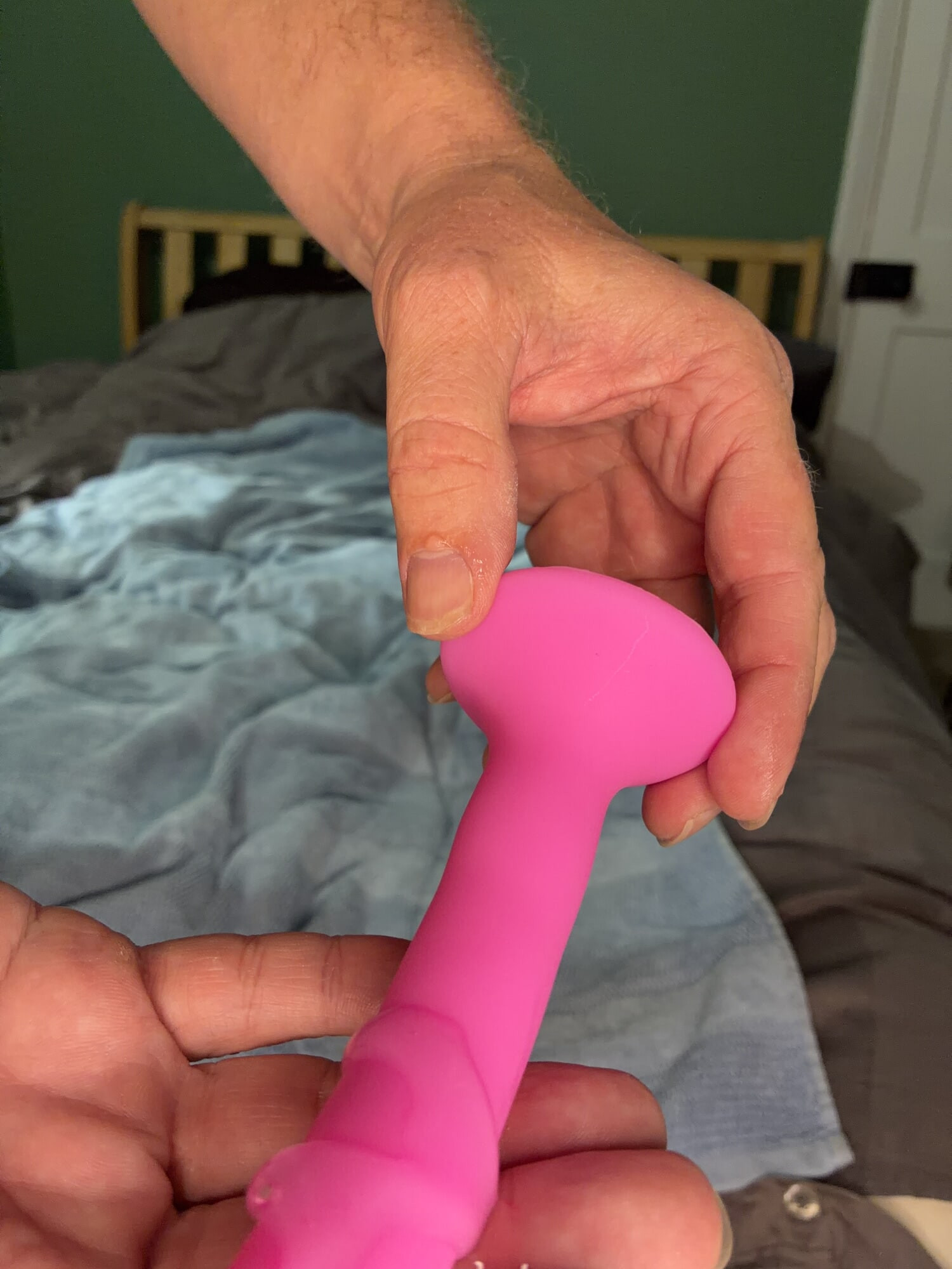 Anal training 2, dildos and gaping