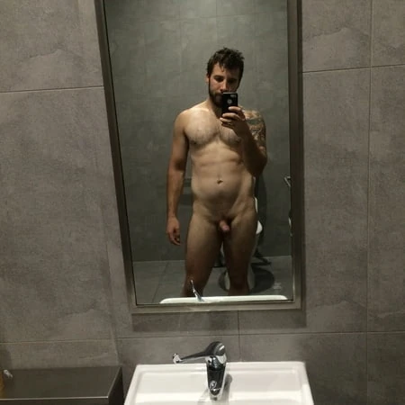 Etli yanaklarım