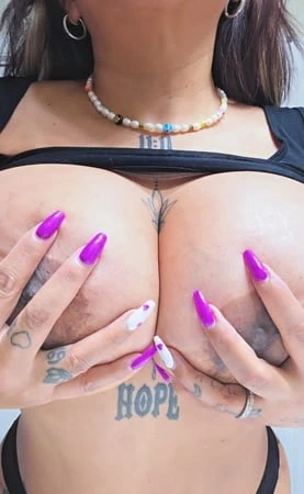 OnlyFans için büyük memeler