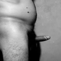 Да я готов спариться с тобой. Готов забеременеть?