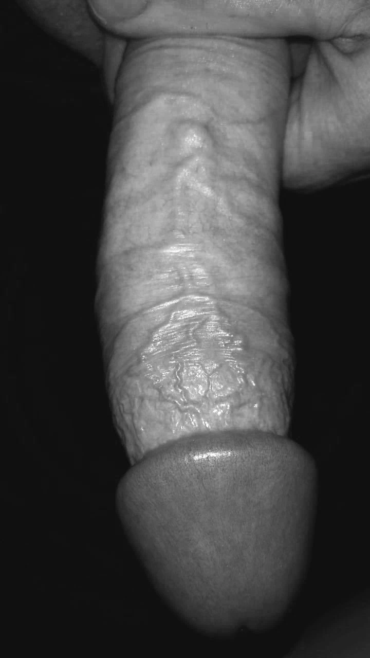 19x6 cm tıraşlı, kalıcı penis yaşlı, olgun kadını arıyor