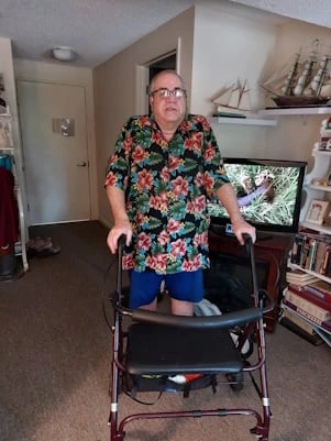 Rollator Walker ile kendim.