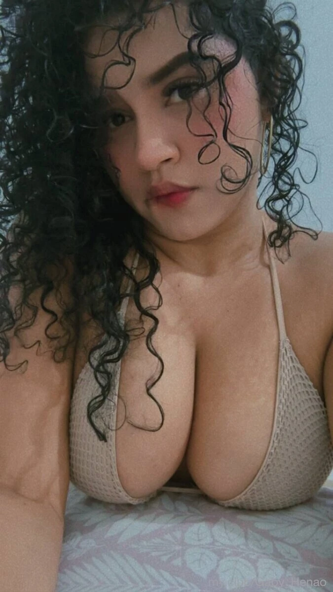 Free 𝑮𝒂𝒃𝒚 𝑯𝒆𝒏𝒂𝒐 Photos