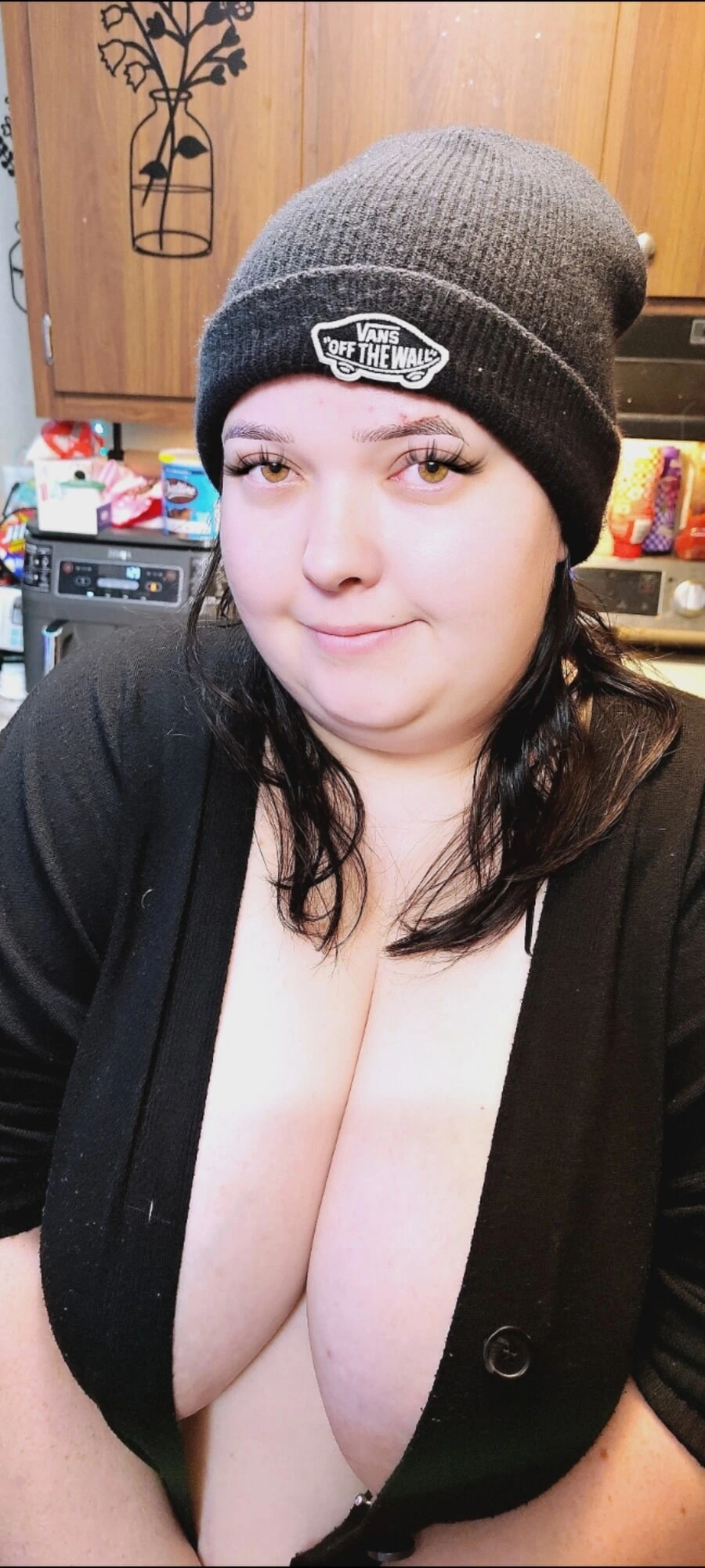 İri güzel ateşli evli kadın shyskiesxx 