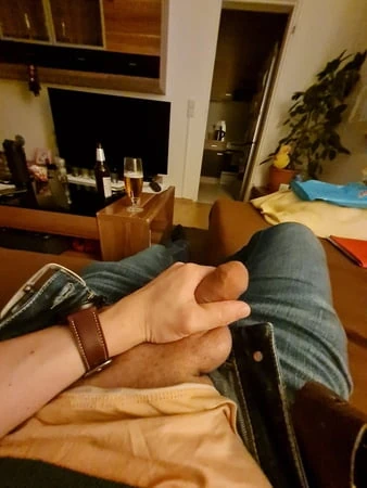 Precum-Floating