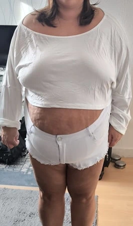 Gündüzleri insanların içinde dolaşmam gerekiyordu.