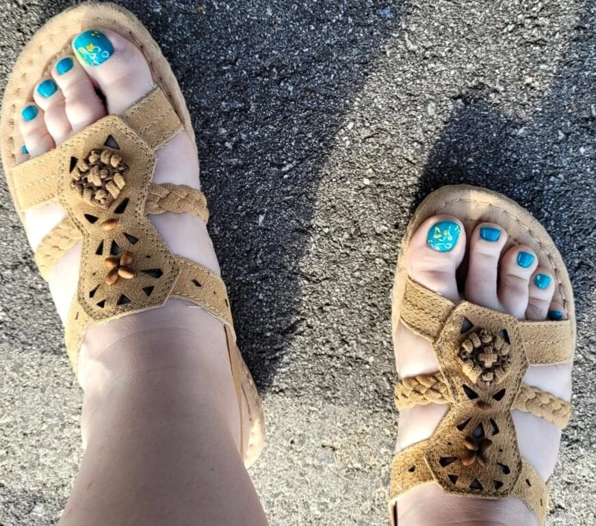 Feet & Footwear 1 #3