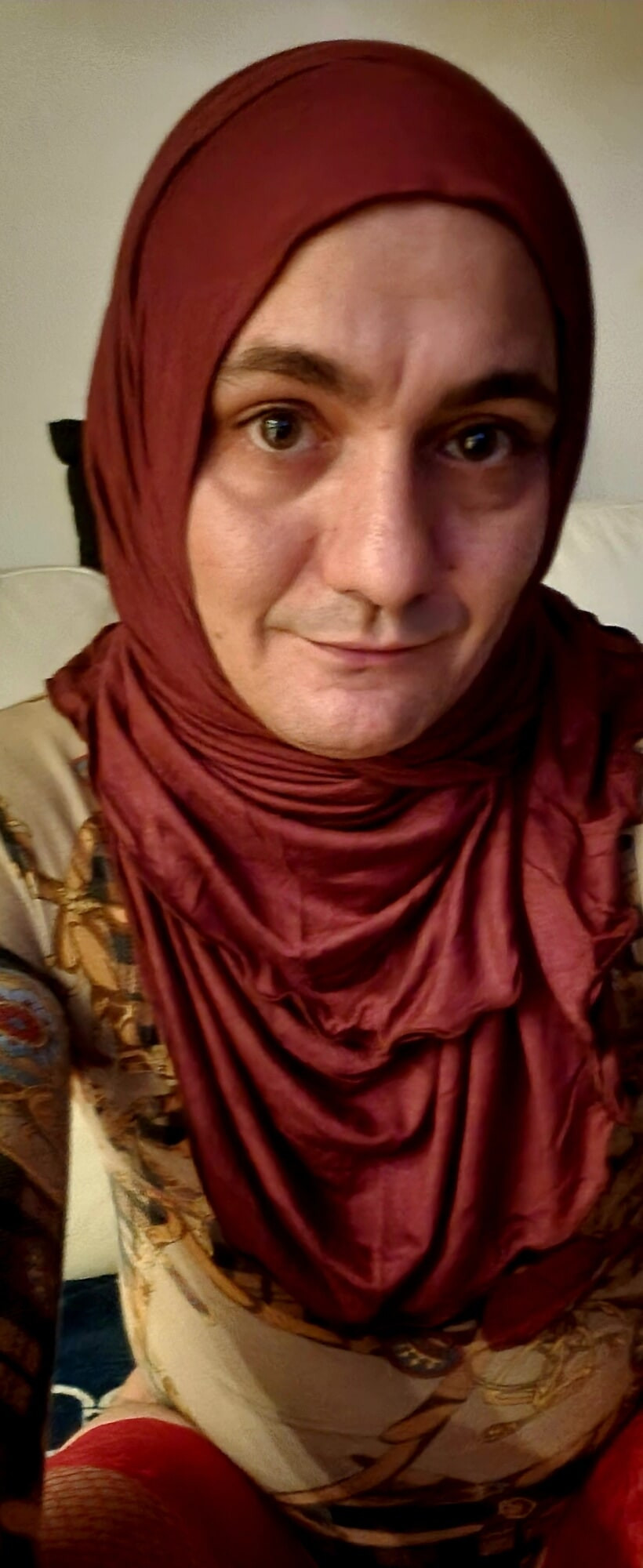 Tesettürlü travesti 