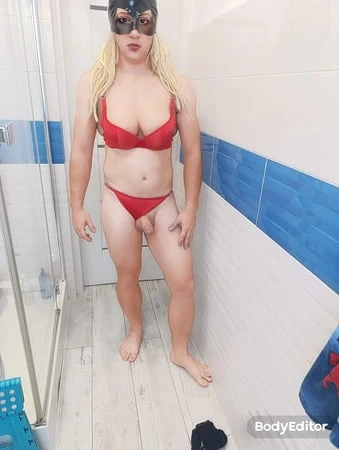 Ben seksi mayolar ve iç çamaşırlı