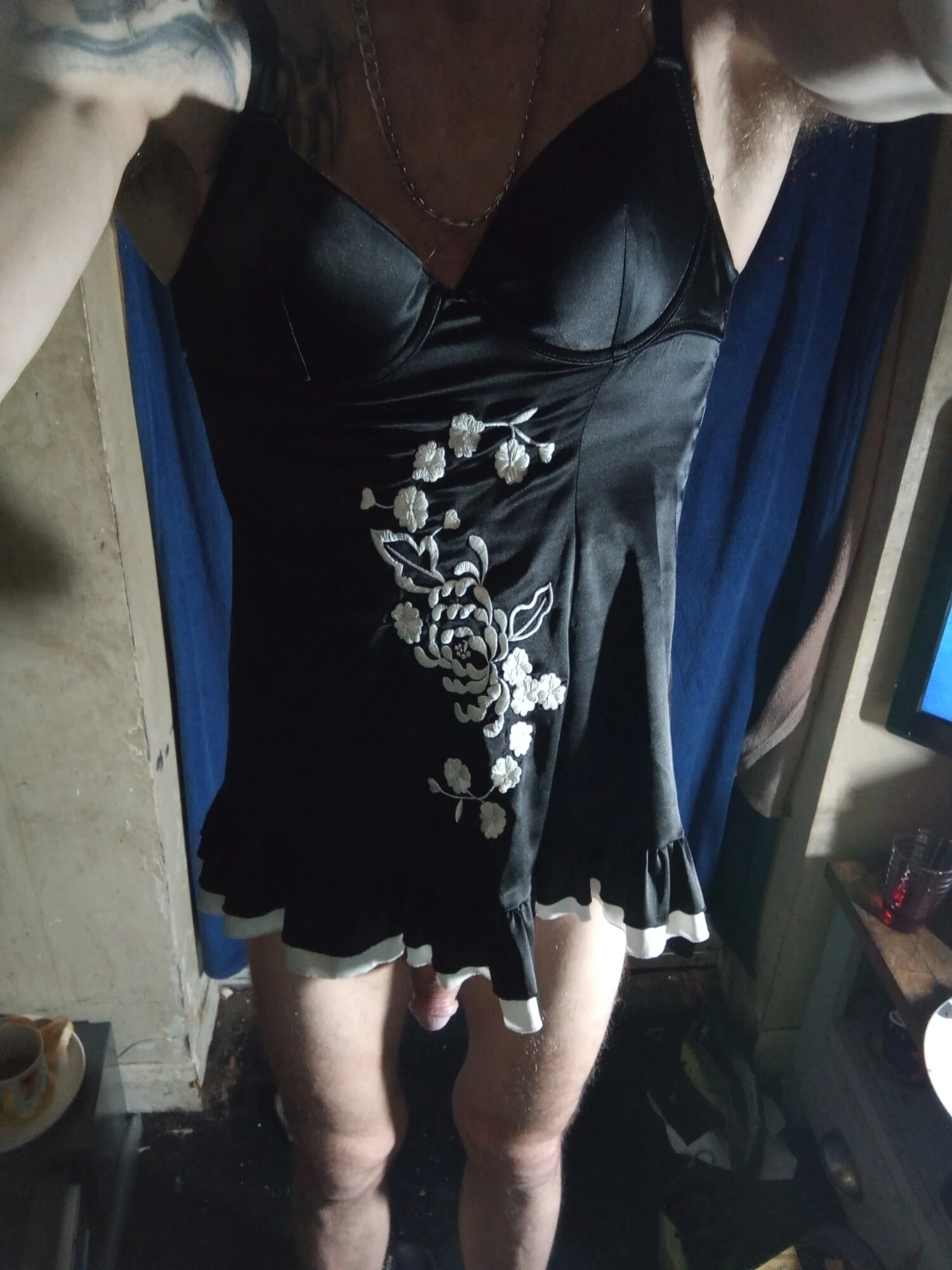 Yaramaz edepsiz kız 