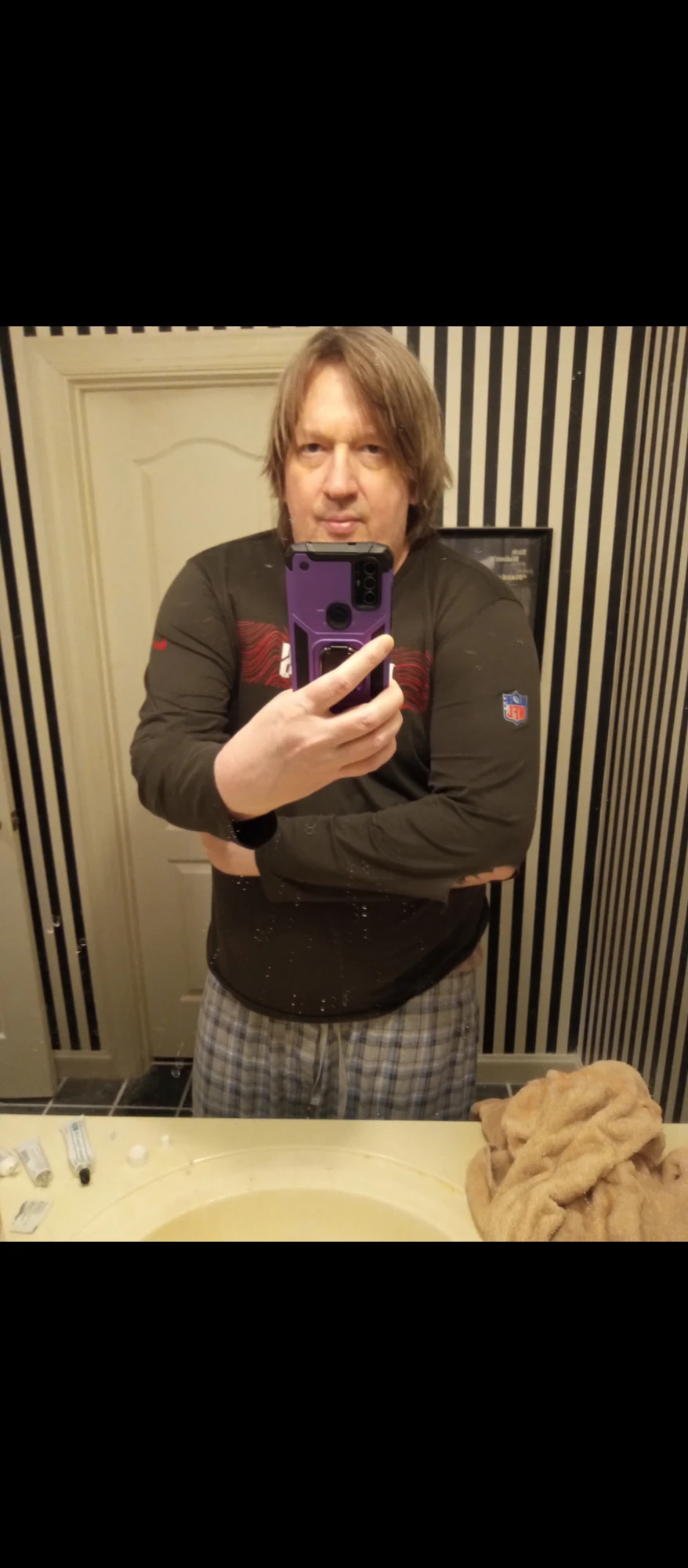 Я мастурбирую в 🏡