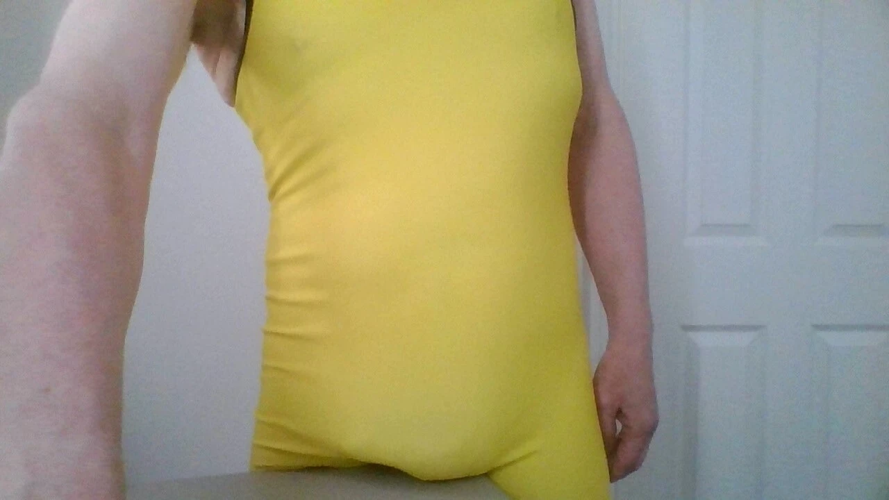 Yellow singlet #2