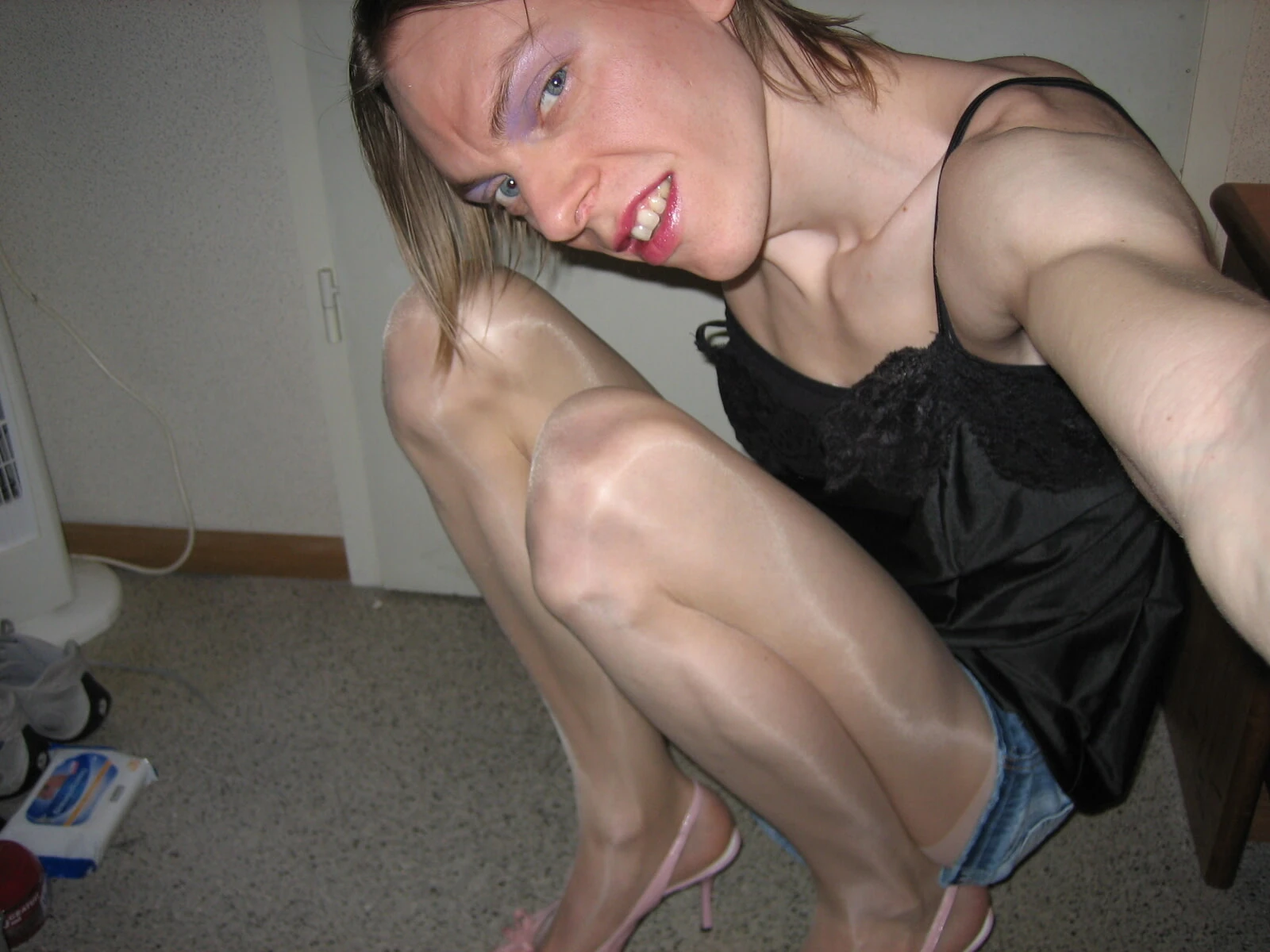 Sandra Jayde makyaj sürtük yüzü bukkake için yapıldı