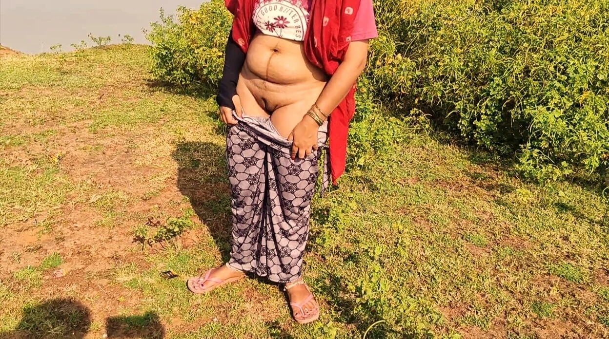 Hintli teyze seks fotoğrafları 