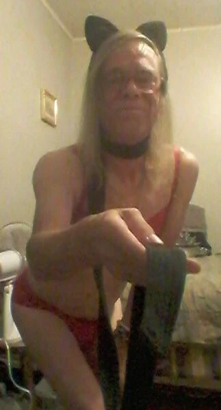 Mellissa poses for her Daddy 15 #3