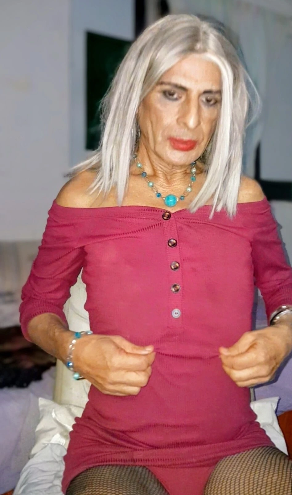 Melissa jade tek başına eğleniyor