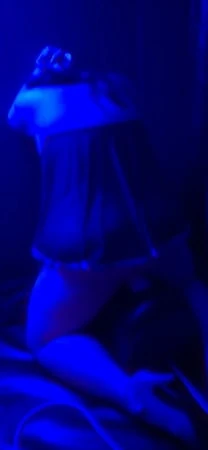 Pawg orta yaşlı seksi kadın sybian'da