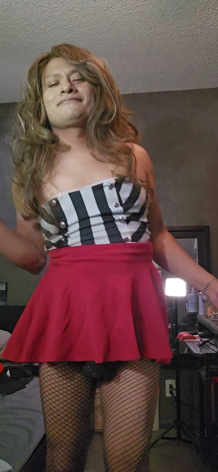 EVDE YALNıZ