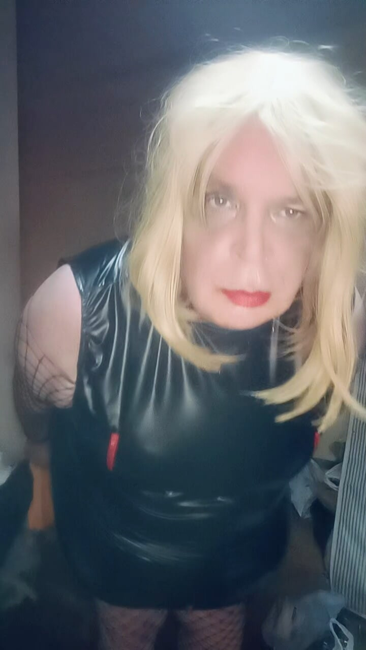 Yaklaşan videolardan stills 