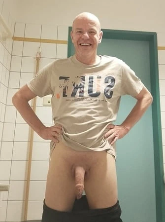 Sürekli azgınım ve sürekli mastürbasyon yapıyorum