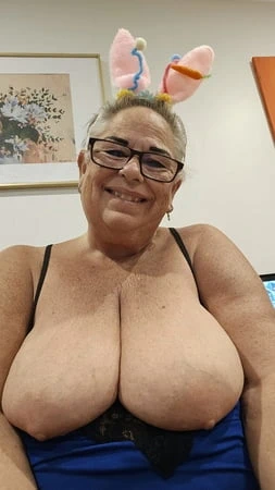 Annenin Paskalya eğlencesi