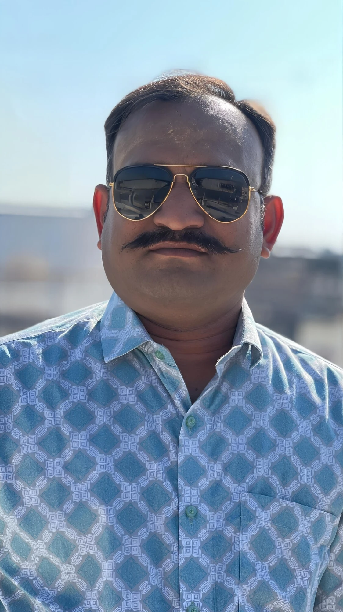 Desi Boy