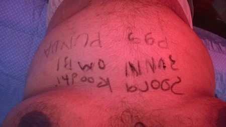Şişman Hint Orospu Üzerine Vücut Yazma Aşağlama Görevi