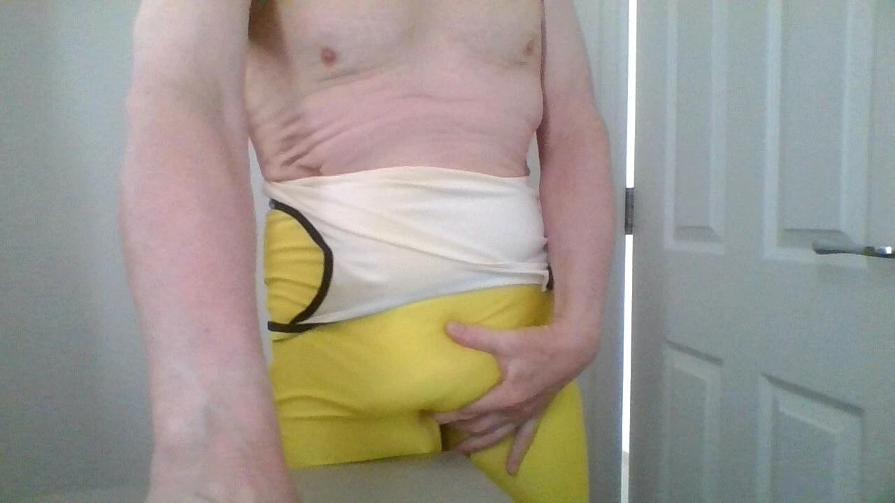 Yellow singlet #4