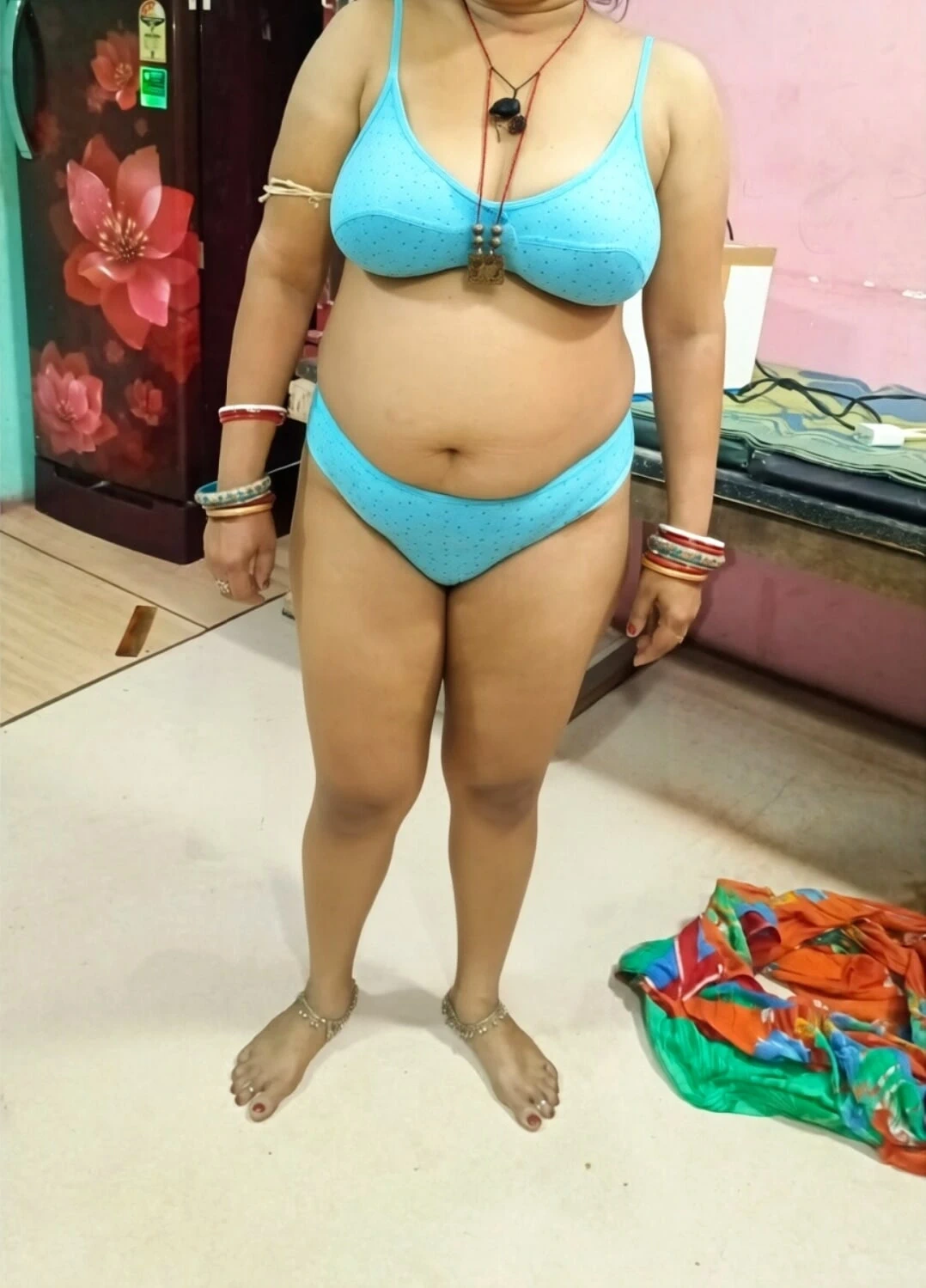 Yenge ki bhari jawani 