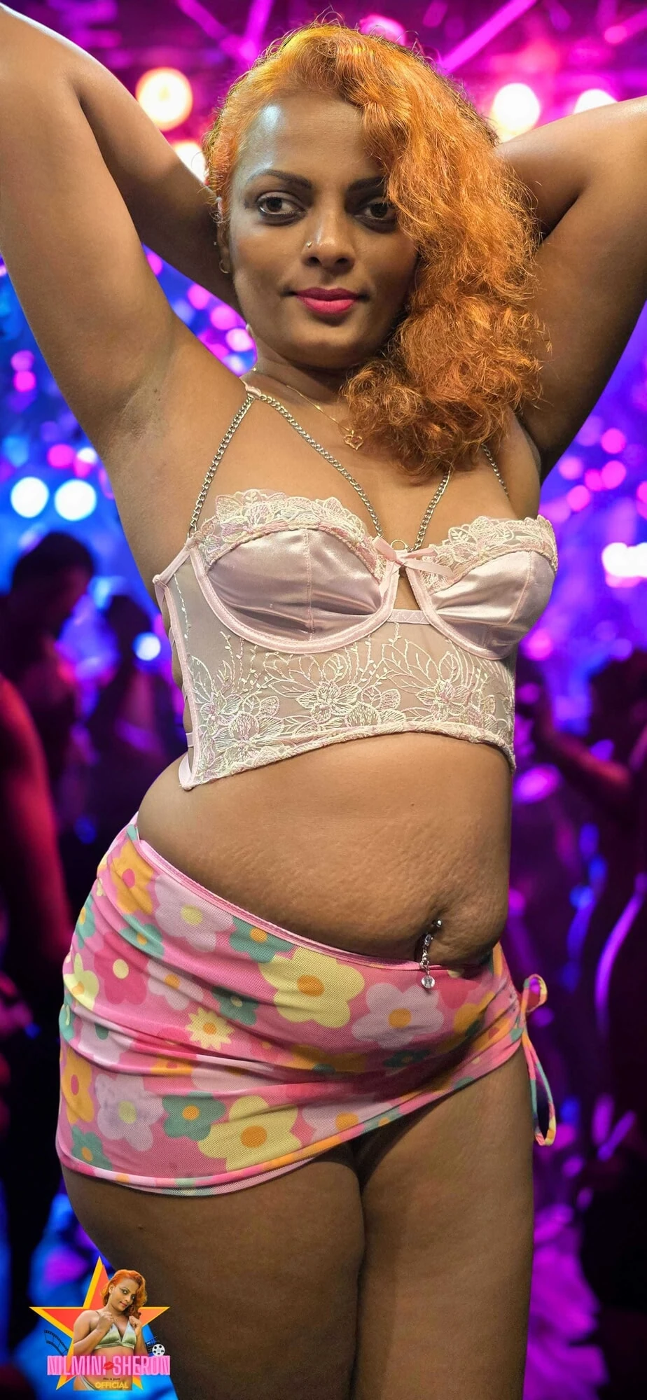 Pembe seksi kraliçe 