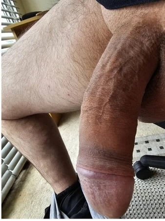 belden aşağı sarkıyor