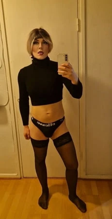 Kadın kılıklı travesti