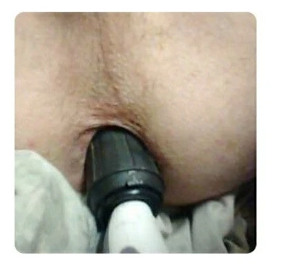 Götümü dolduruyor 
