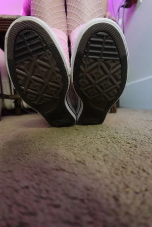 Pembe sohbette güzel