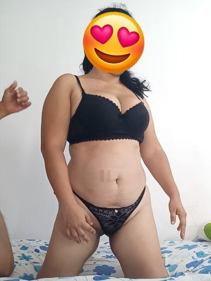Vecina cachonda quiere leche 