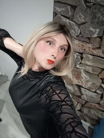 Seksi kadın kılıklı
