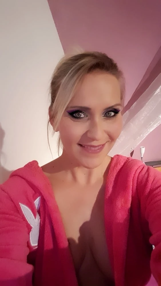 Julia Pink - Pink bathrobe #3