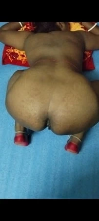 Yenge ka bahut bada ghar 