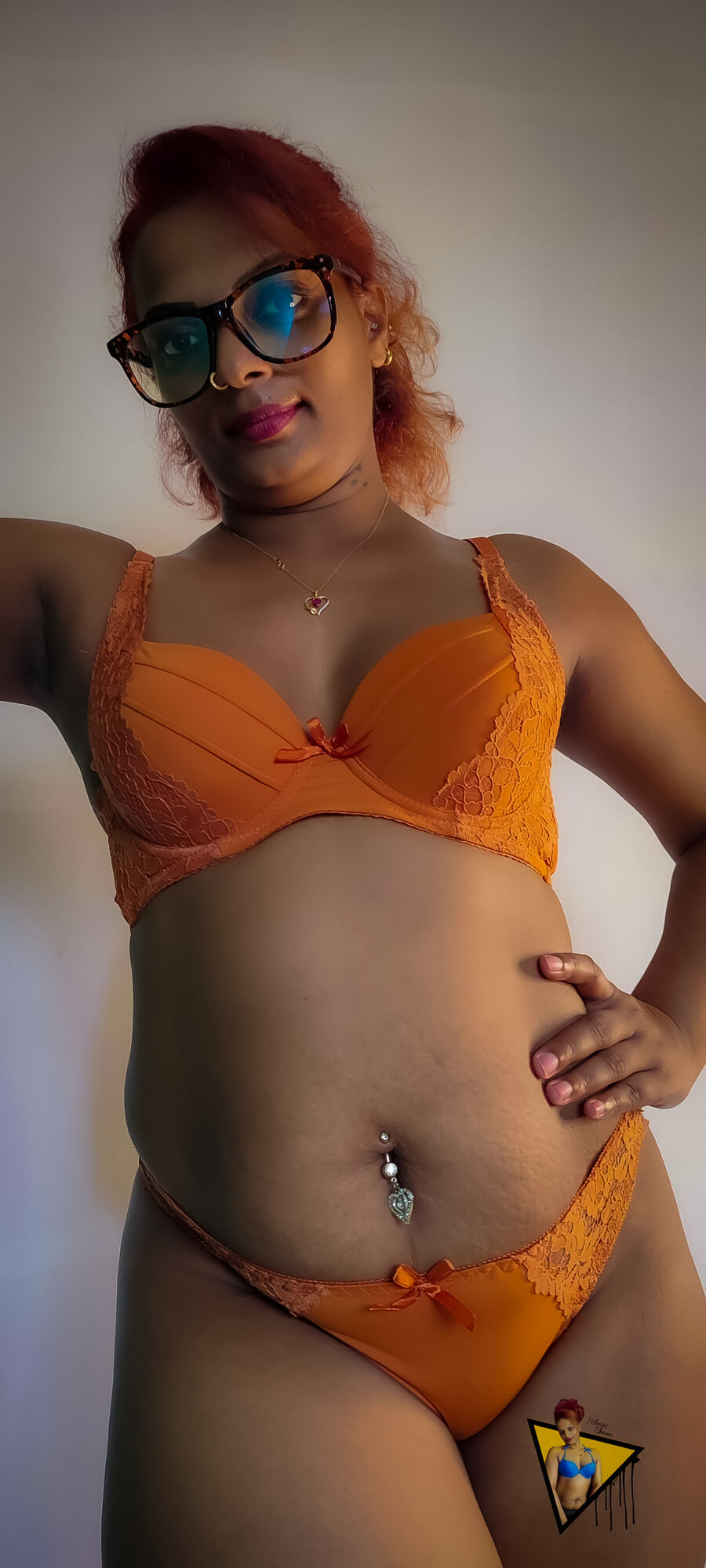 Ateşli seksi nilmini sheron 