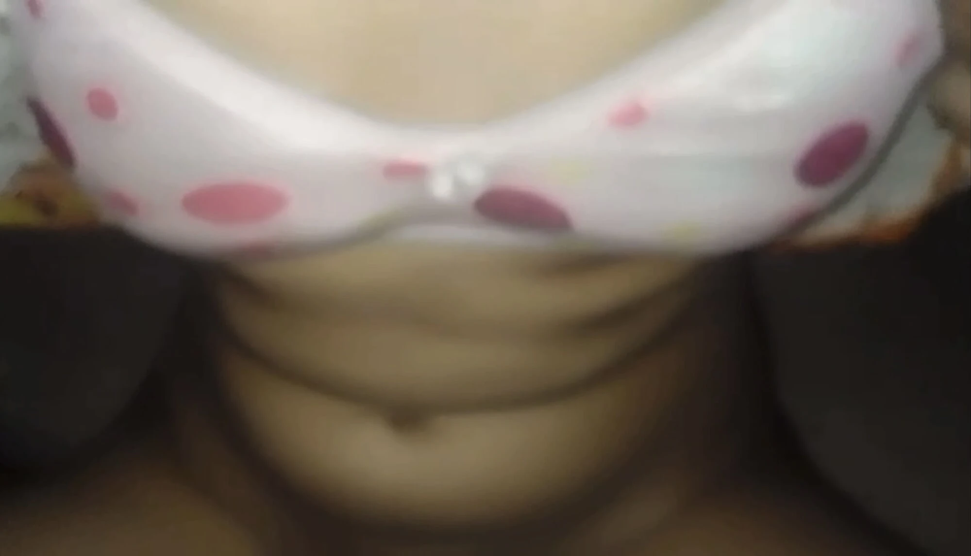 Kız arkadaşım beyaz göğüsler ve pembe amcık