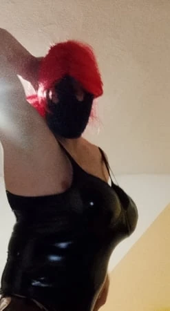 Travesti kadın büyük yarak