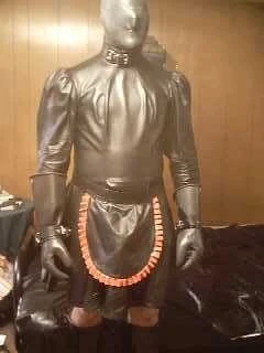 Фотографии меня в резиновой коже, бондажном снасти