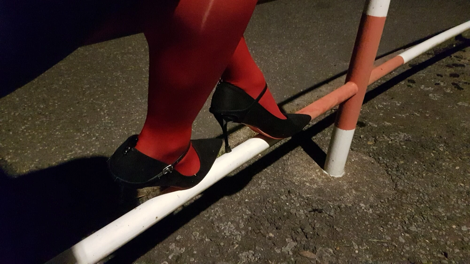Beine bei Nacht Teil I